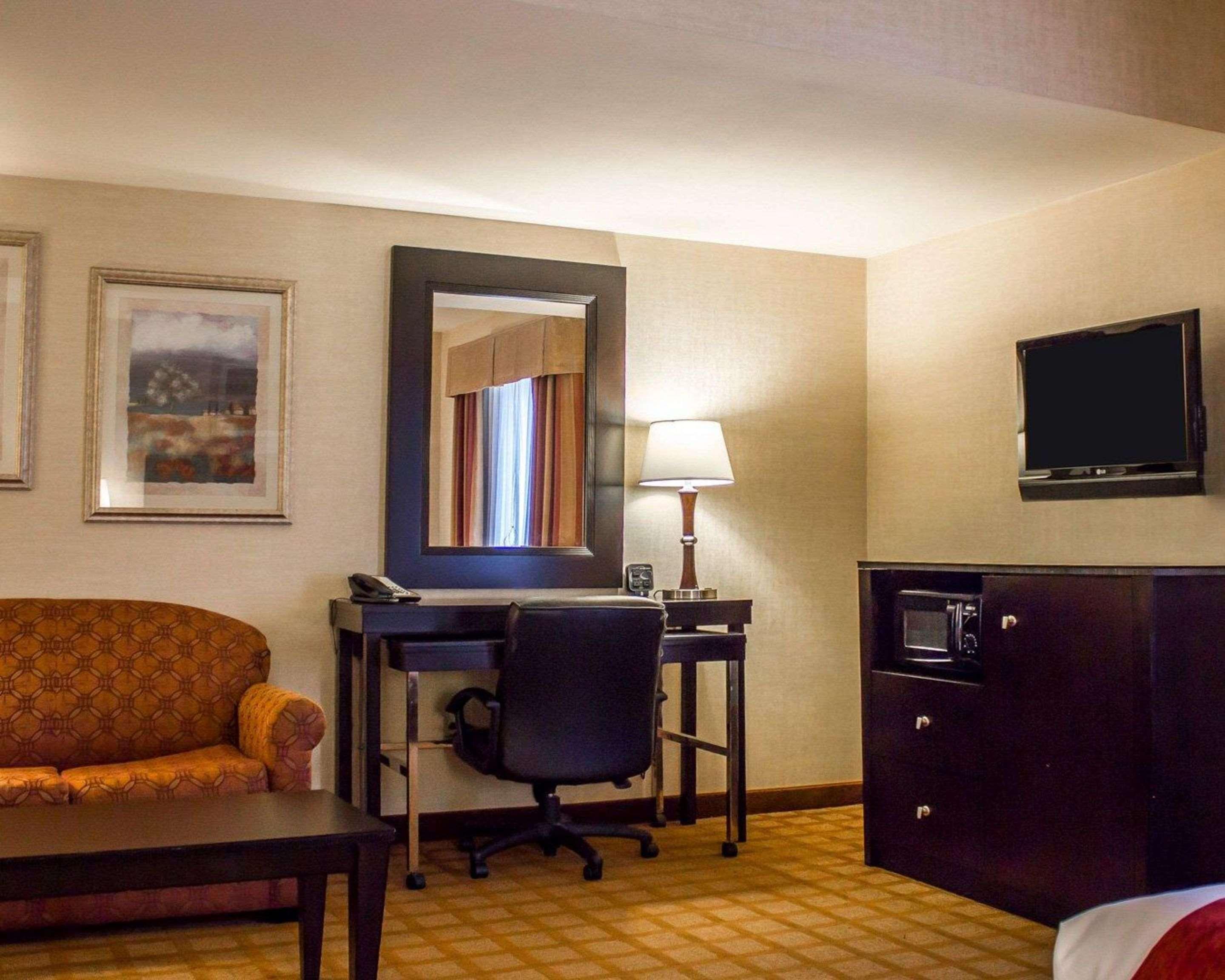 Comfort Hotel 3*