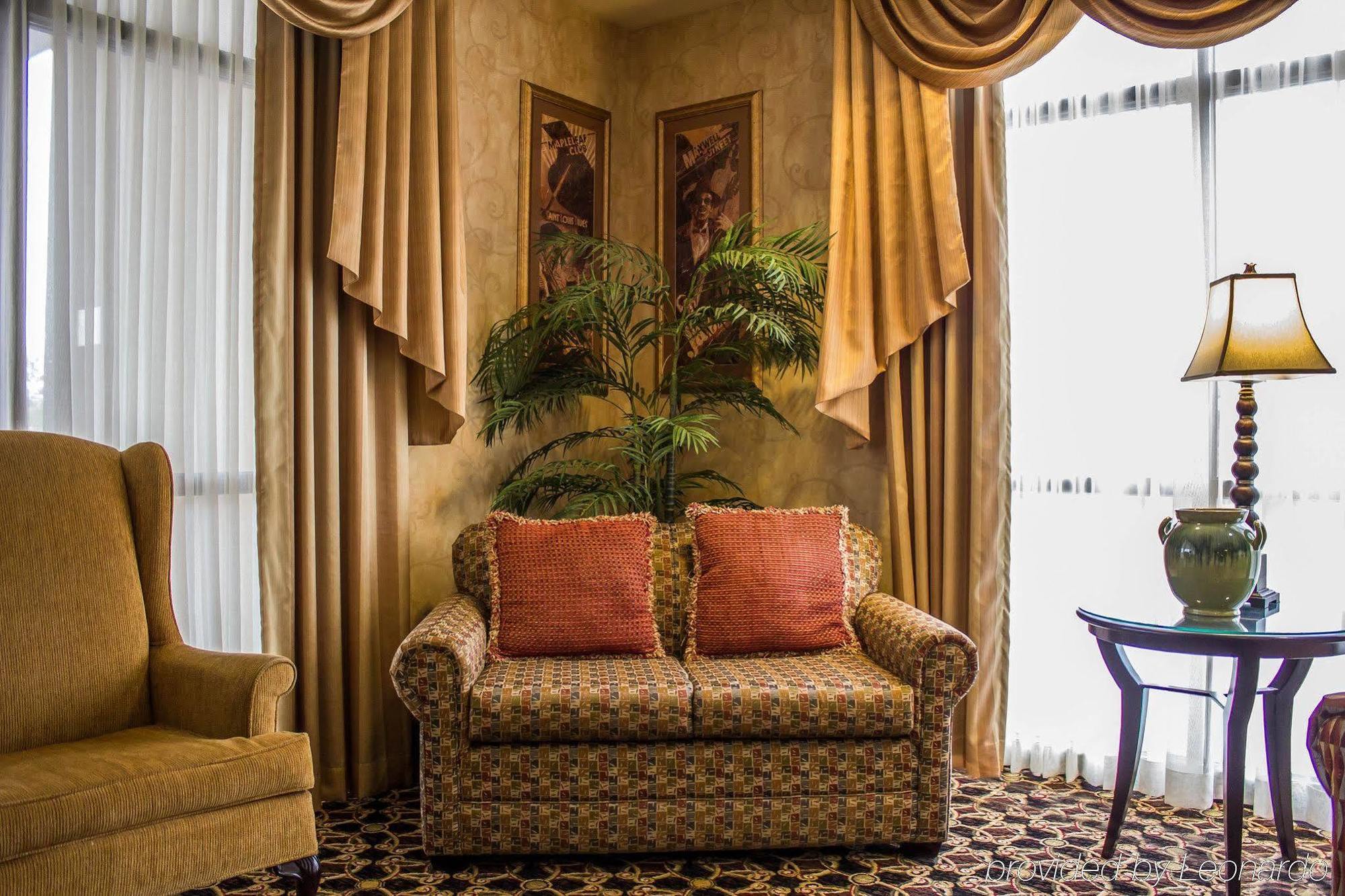 Hotel Comfort Edinboro